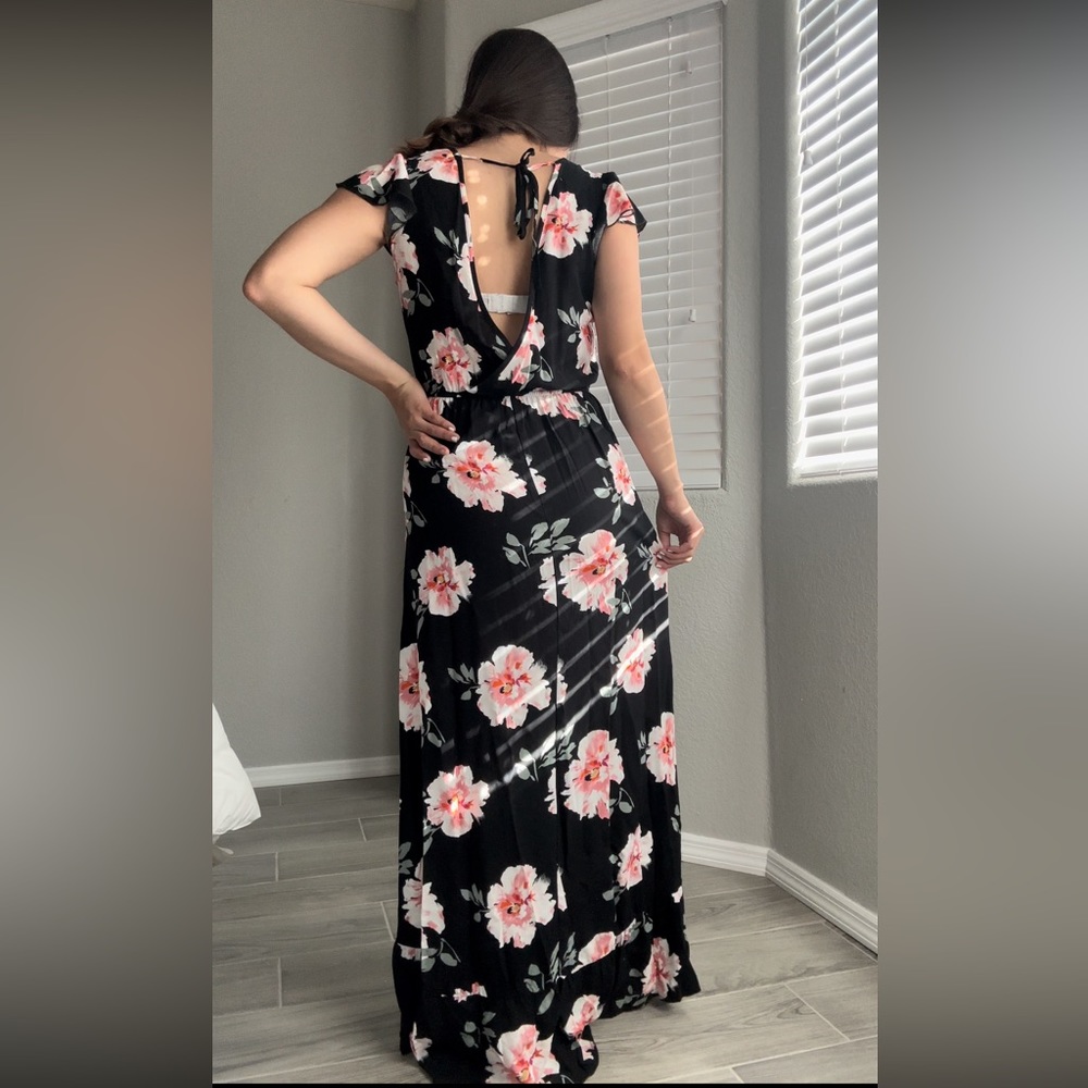 Black And Pink Floral Dress With Pockets! - Picture 5 of 6